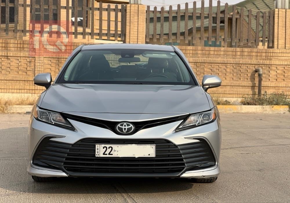 تۆیۆتا کامری